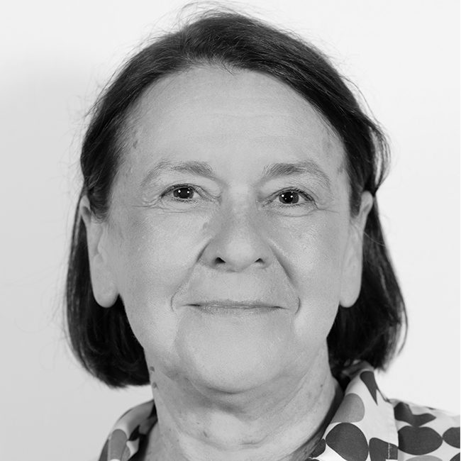 deininger-fischer-silvia1_portraitpro_bw